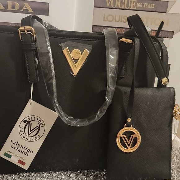 Valentino Orlandi Bag and Matching Pouch - Picture 3 of 10